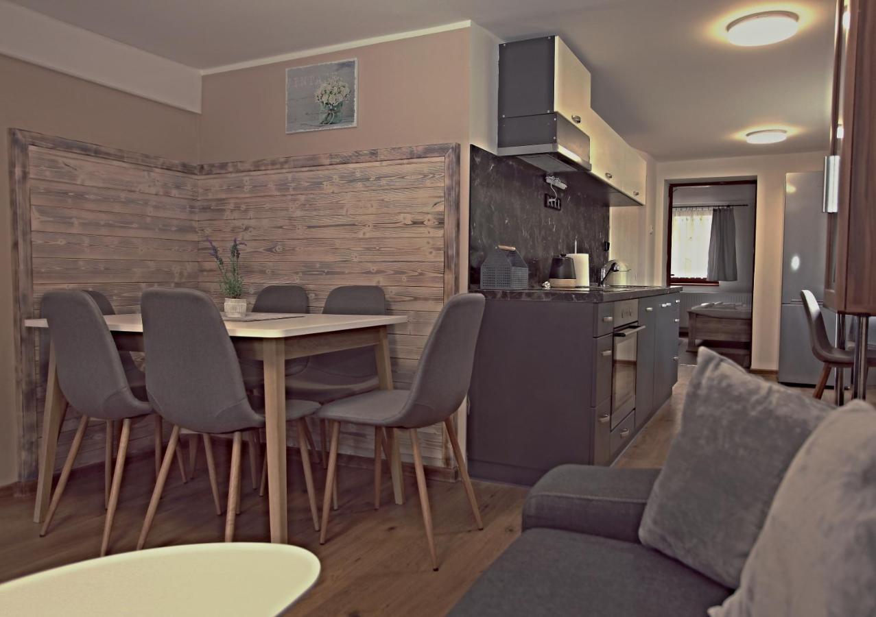 Ubytování pod Rozhlednou Velké Karlovice Exteriér fotografie